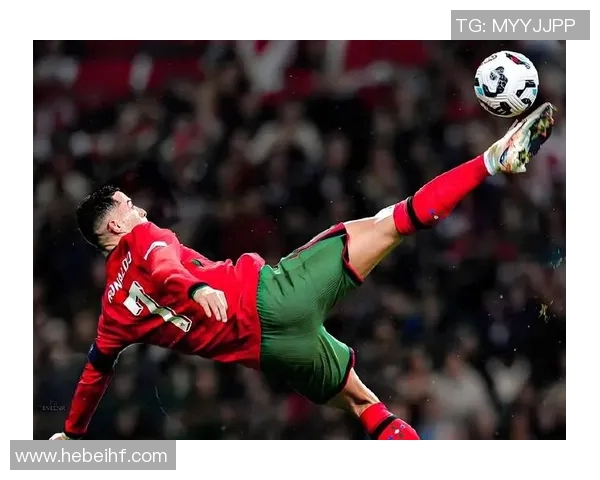 全球足球历史100大传奇球星盘点与精彩回顾